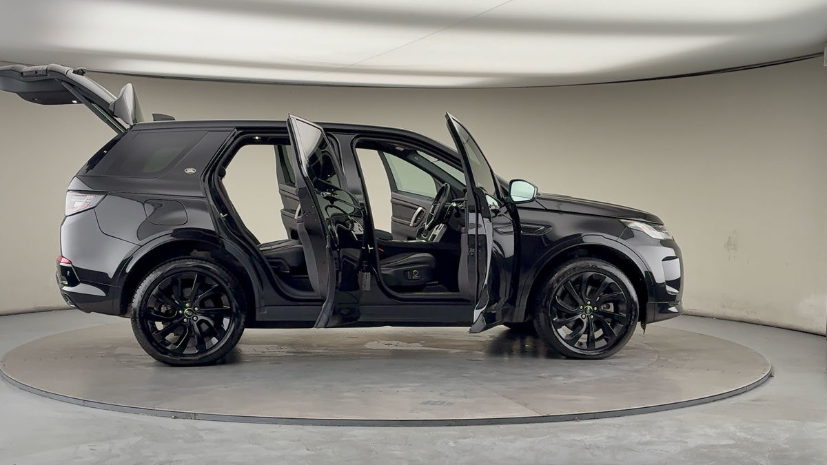 More views of Land Rover Discovery Sport