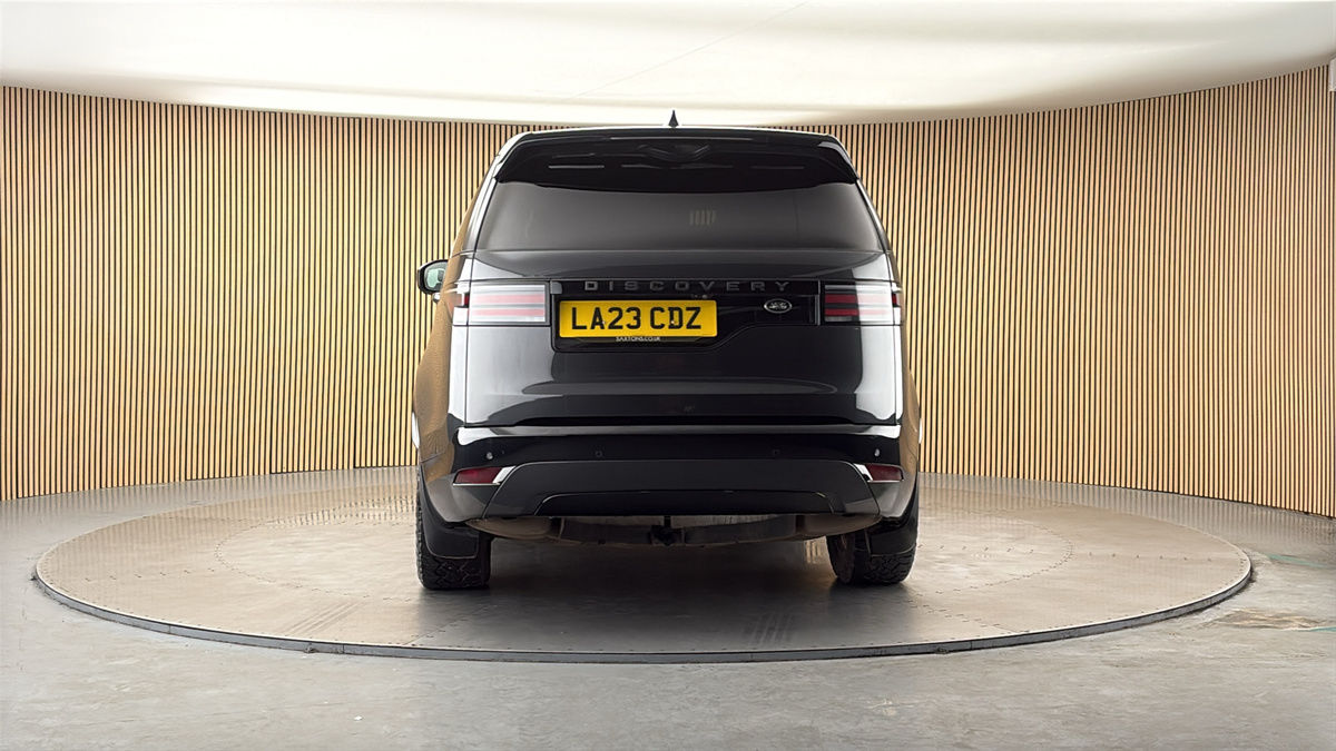 More views of Land Rover Discovery