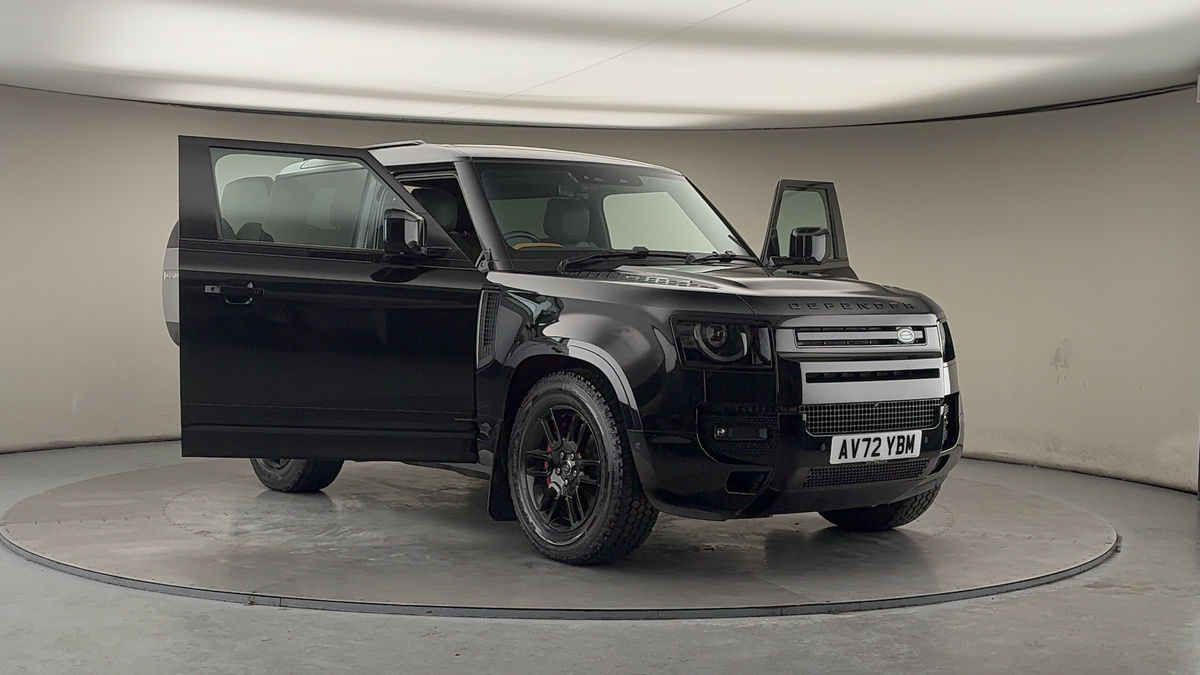 More views of Land Rover Defender 90