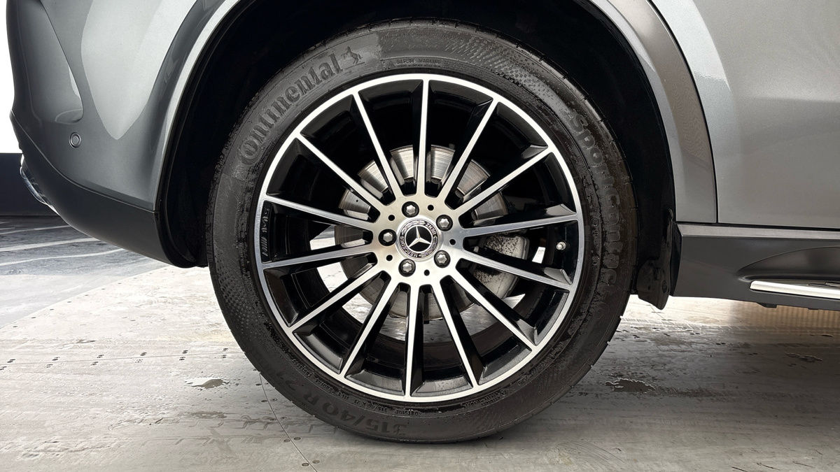 Mercedes-Benz GLE Image 10