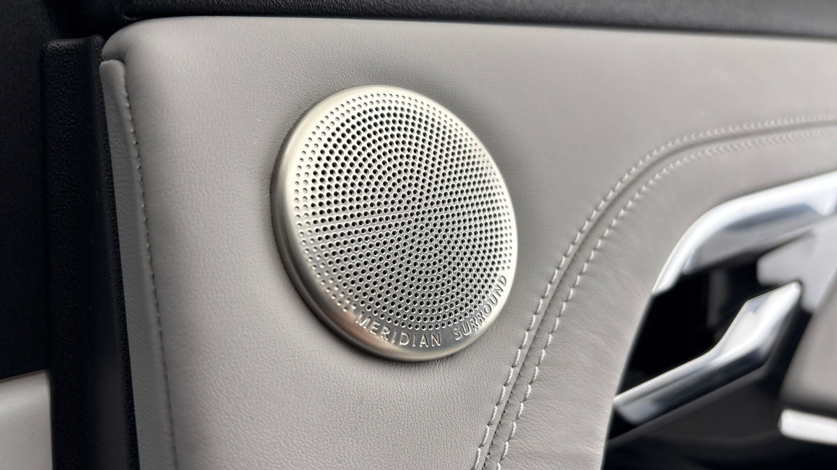 Land Rover Range Rover Evoque Image 25