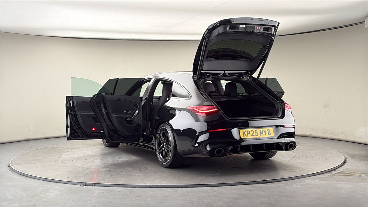 More views of Mercedes-Benz CLA