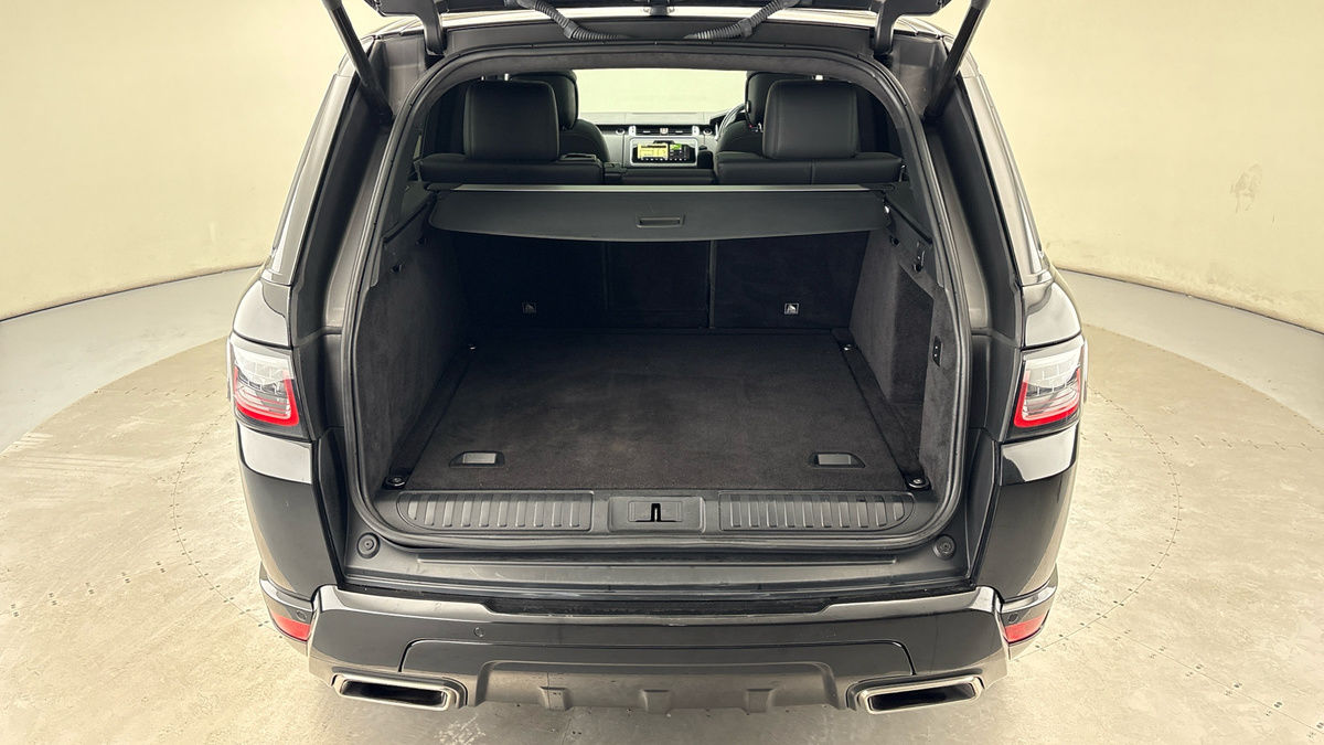 Land Rover Range Rover Sport Image 11