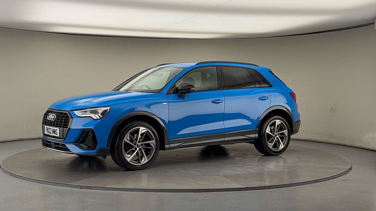 More views of Audi Q3