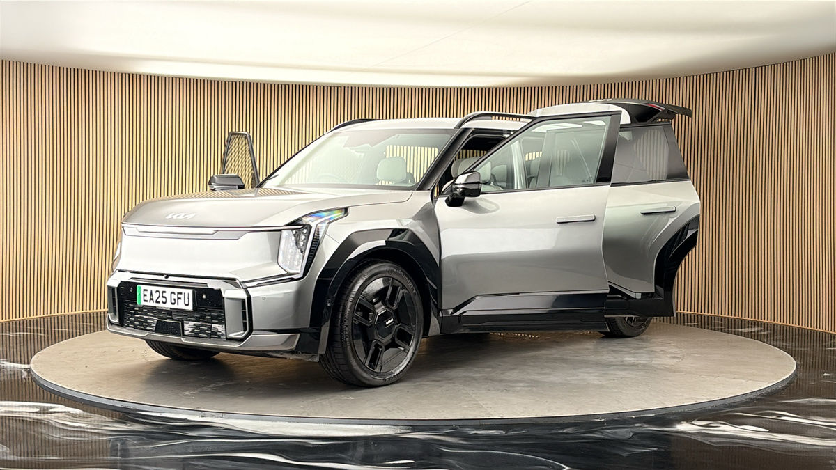More views of Kia EV9