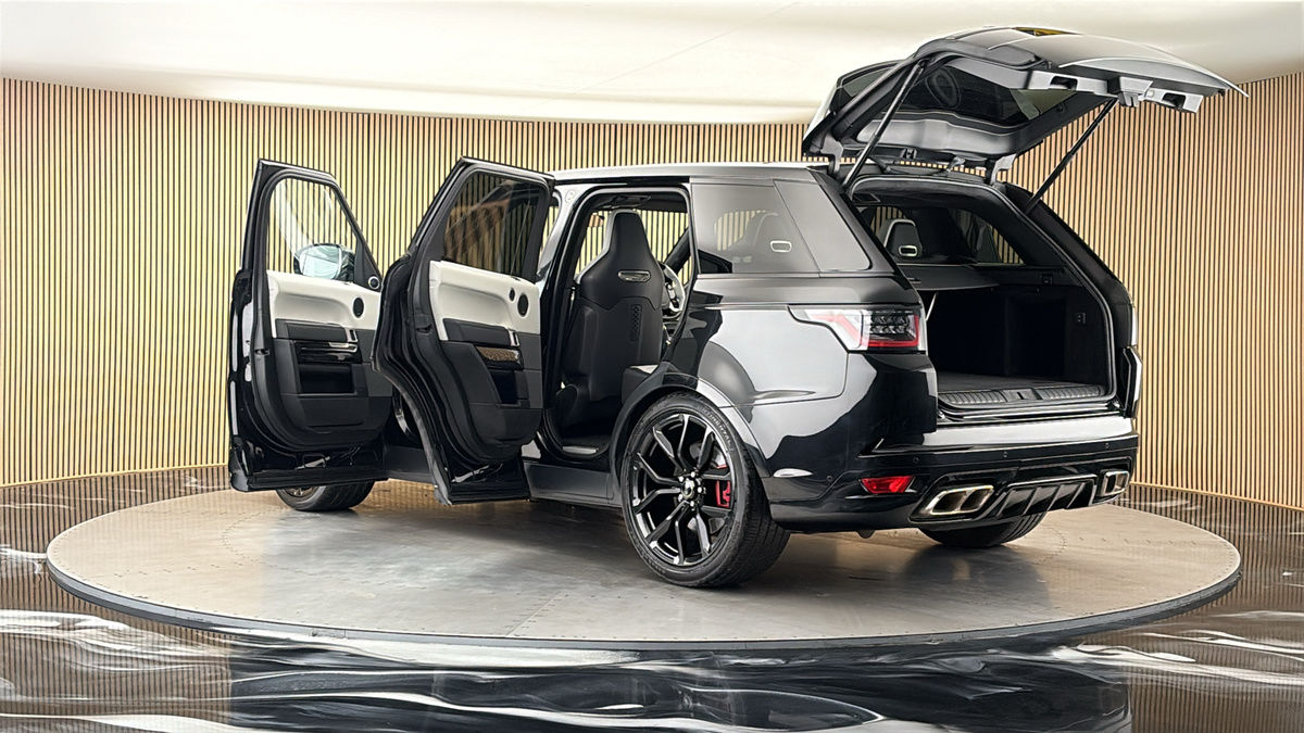 More views of Land Rover Range Rover Sport