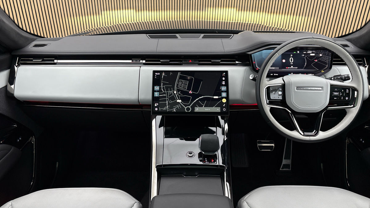 Land Rover Range Rover Sport Image 12