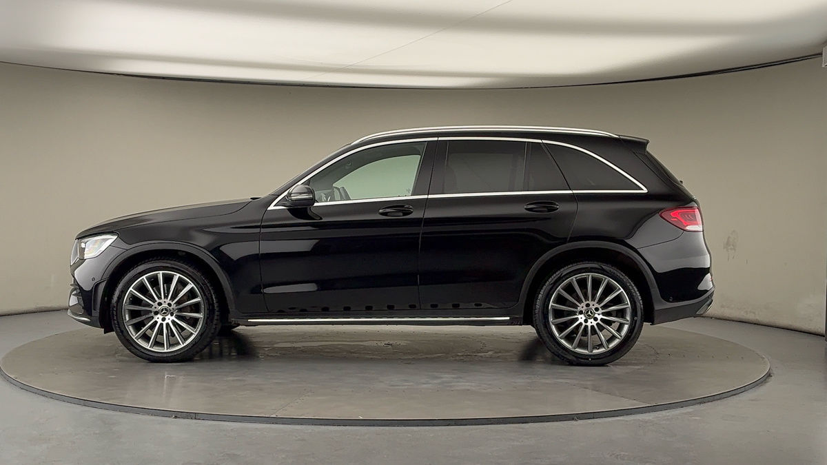 Mercedes-Benz GLC Image 15