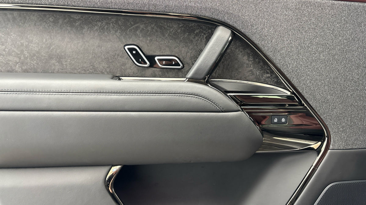 Land Rover Range Rover Sport Image 19