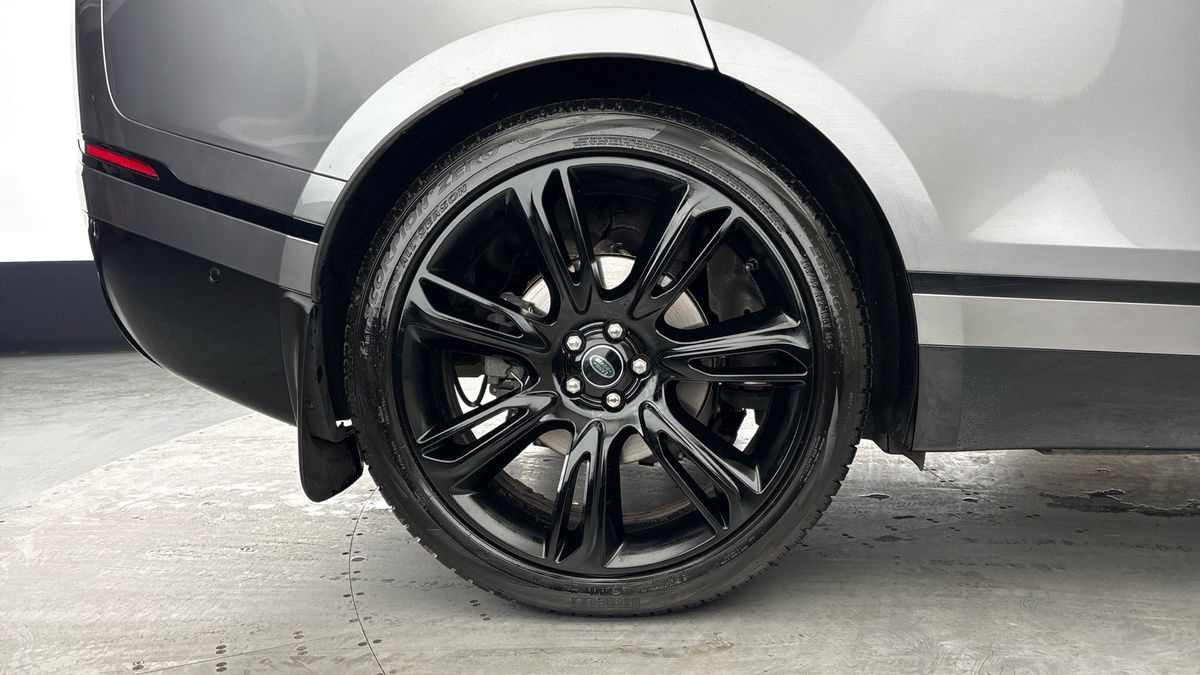 Land Rover Range Rover Velar Image 10