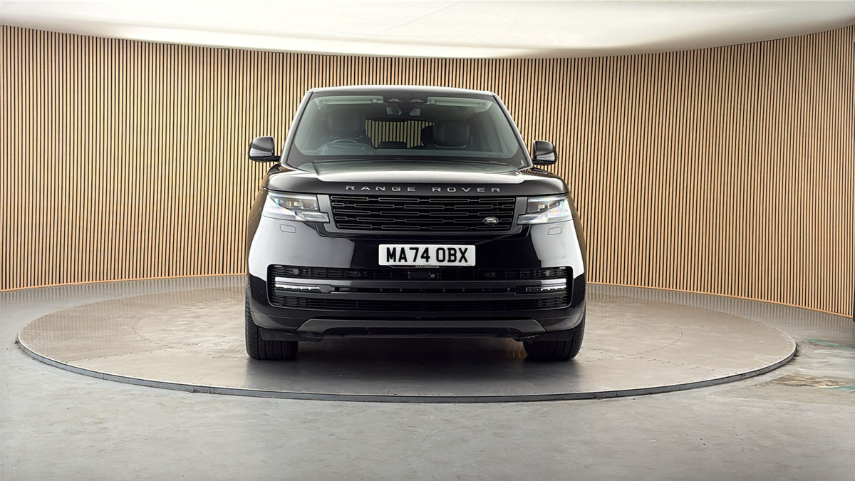 More views of Land Rover Range Rover