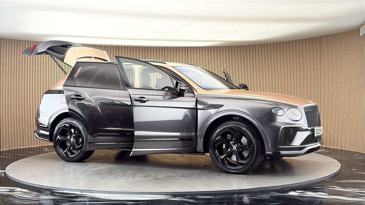More views of Bentley Bentayga