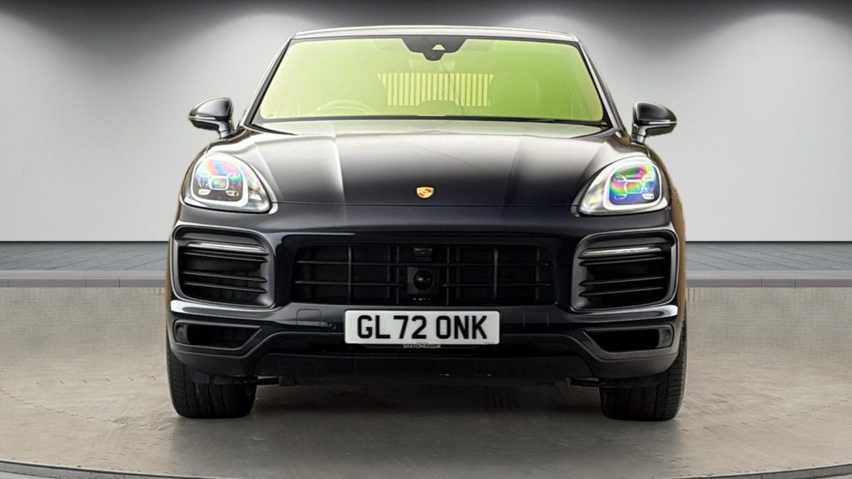 Porsche Cayenne Image 3