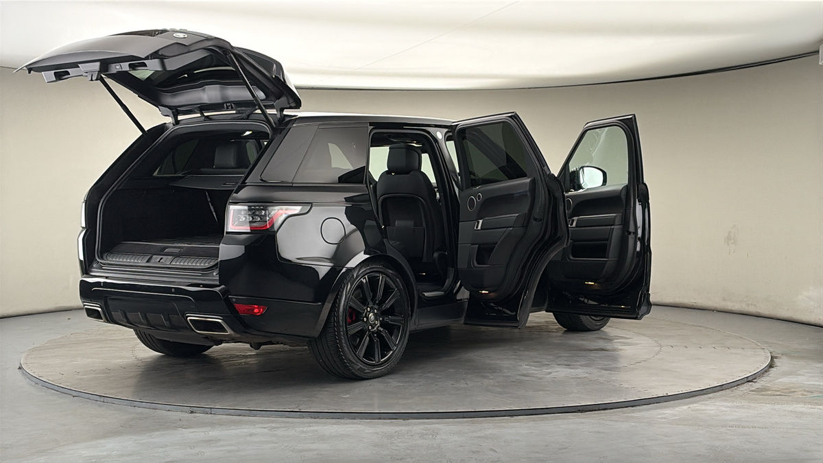 More views of Land Rover Range Rover Sport