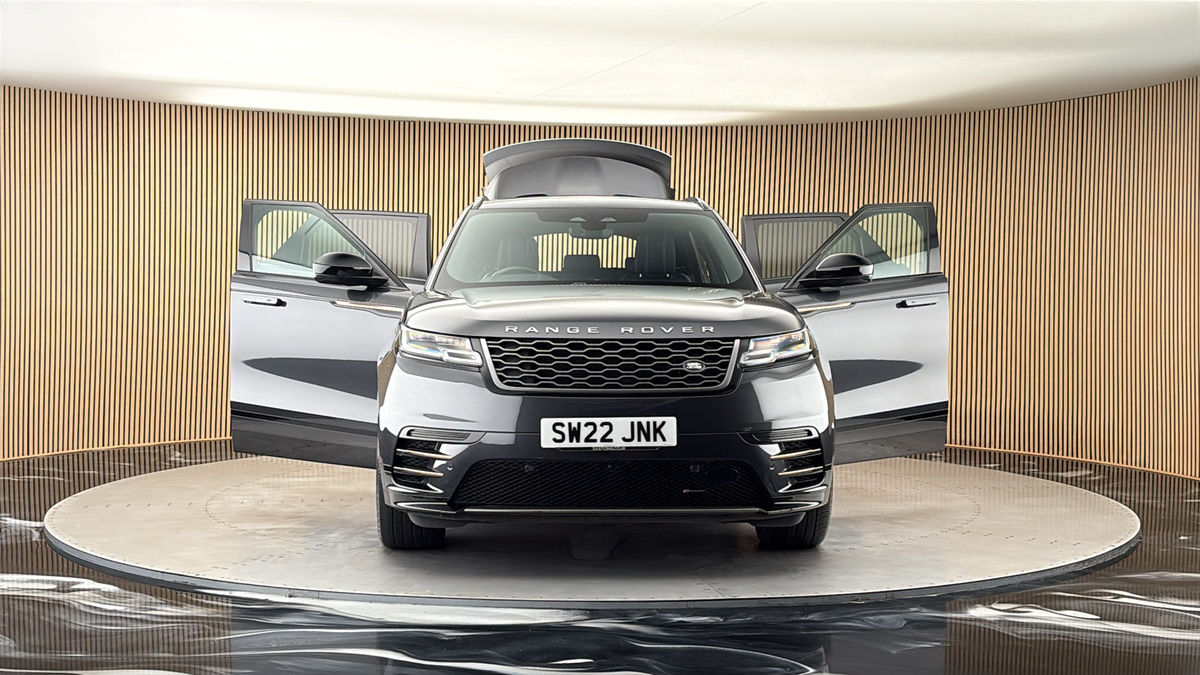 More views of Land Rover Range Rover Velar