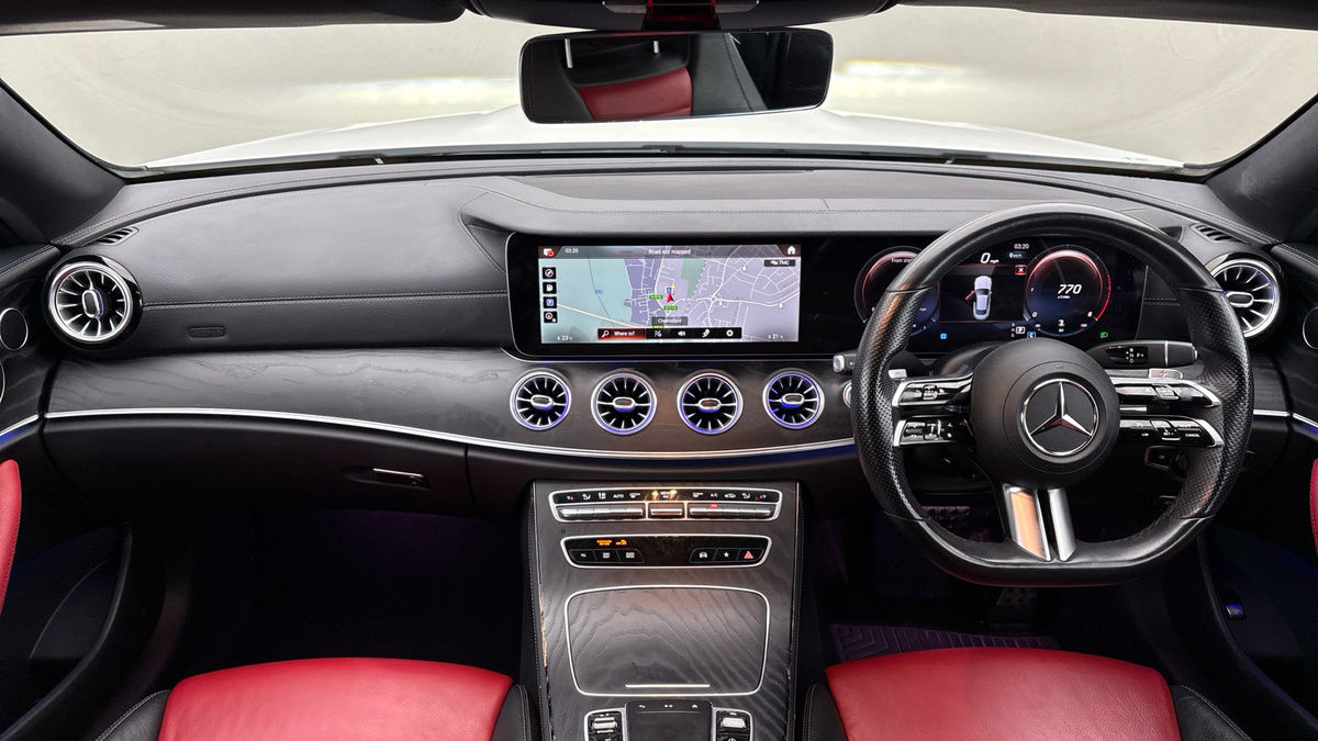 Mercedes-Benz E Class Image 12