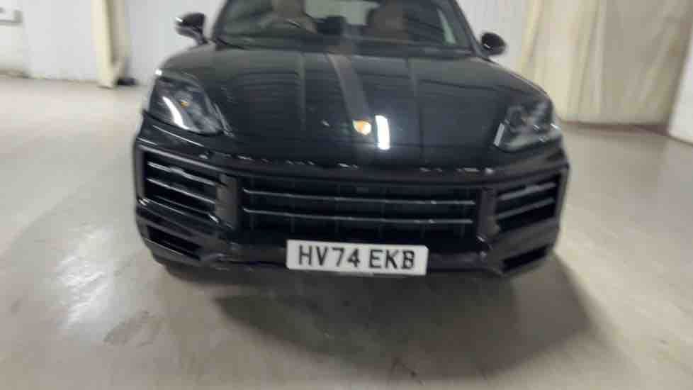 More views of Porsche Cayenne