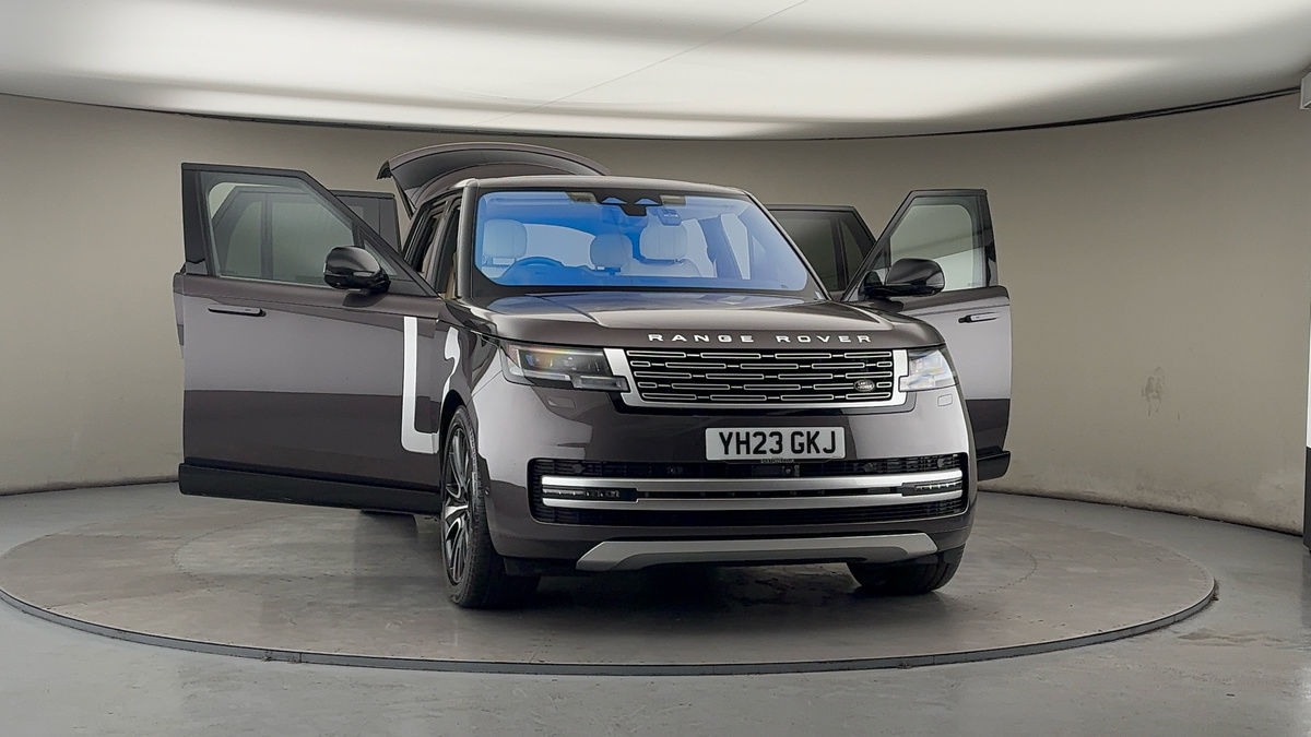 More views of Land Rover Range Rover