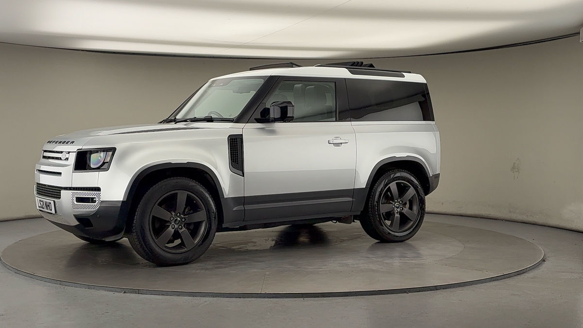 More views of Land Rover Defender 90