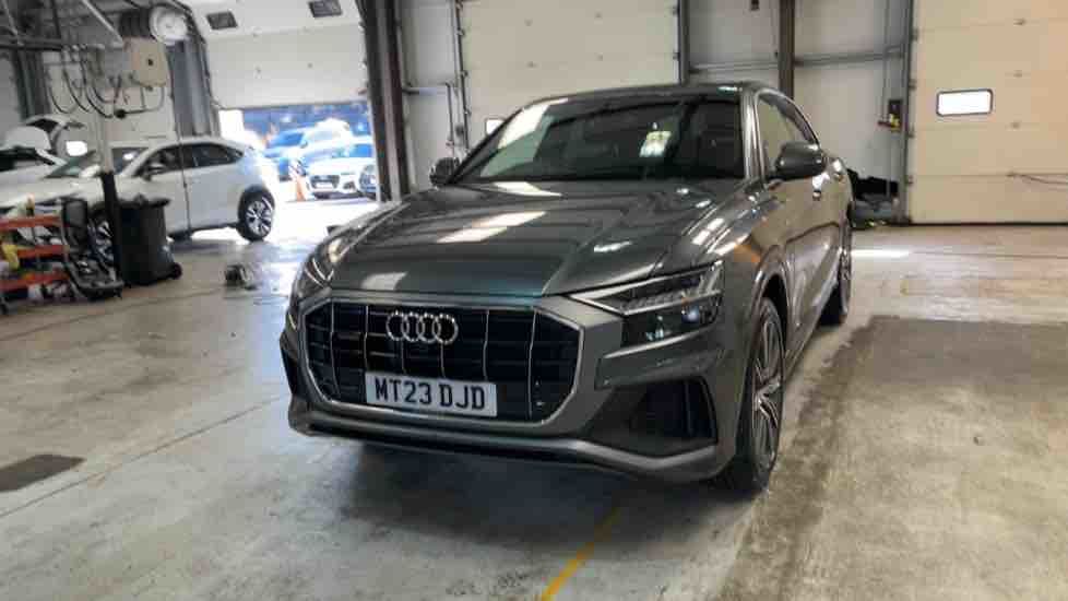 More views of Audi Q8