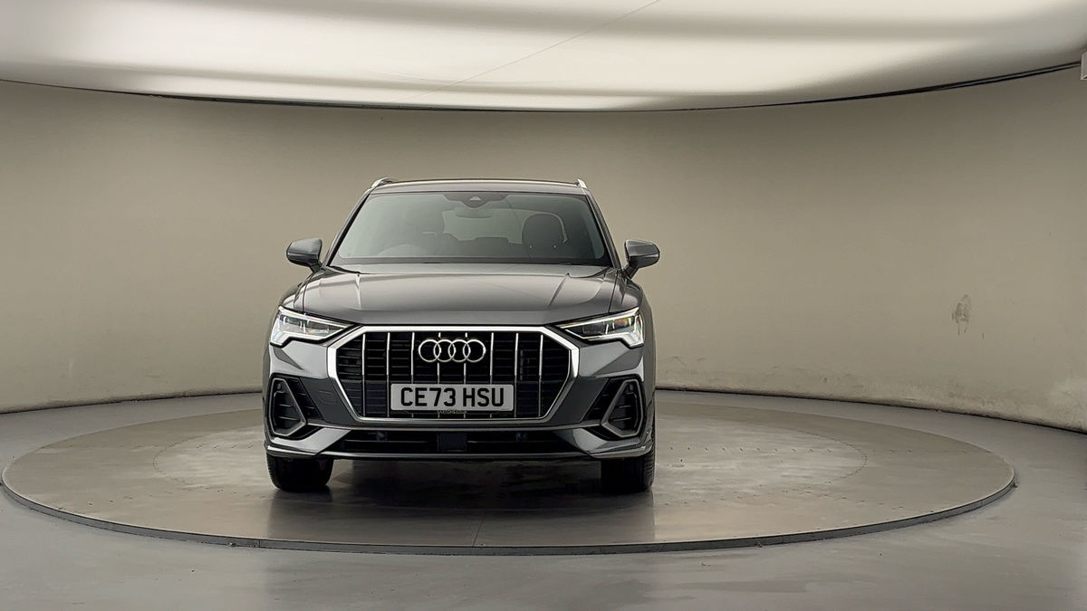 Audi Q3 Image 3