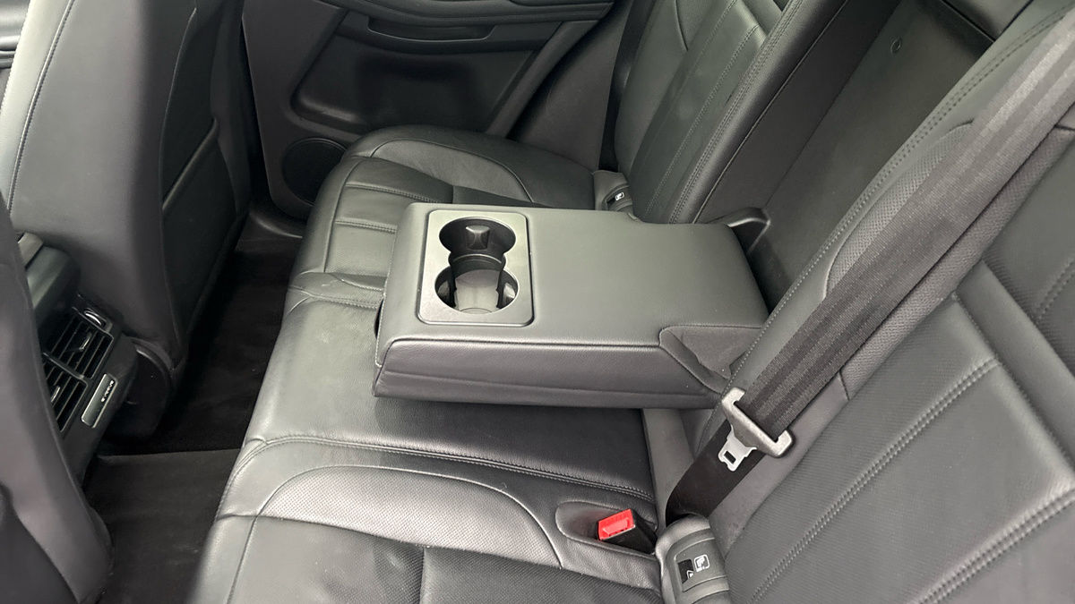 Land Rover Range Rover Evoque Image 9