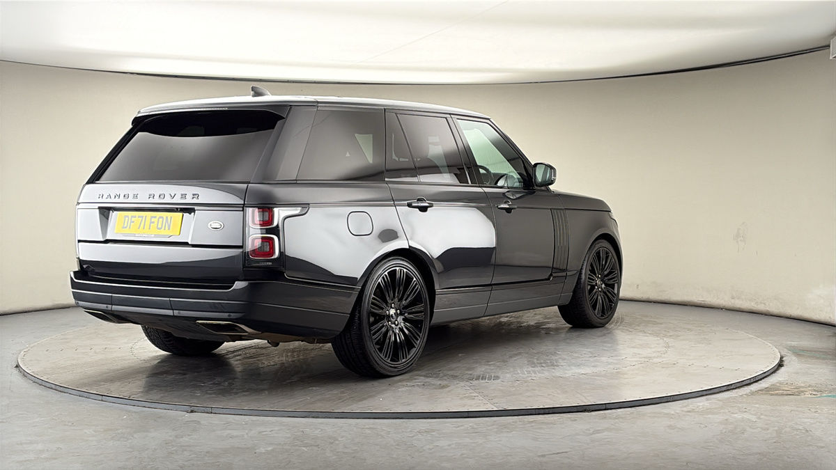 More views of Land Rover Range Rover
