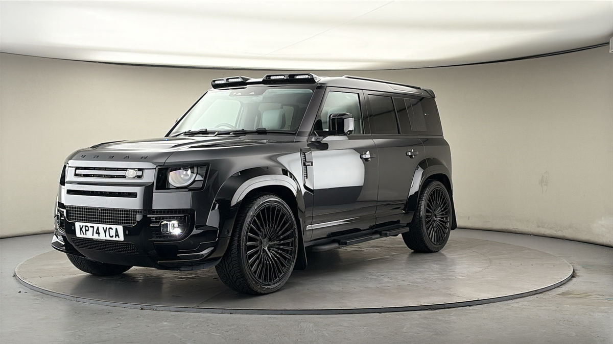 More views of Land Rover Defender 110