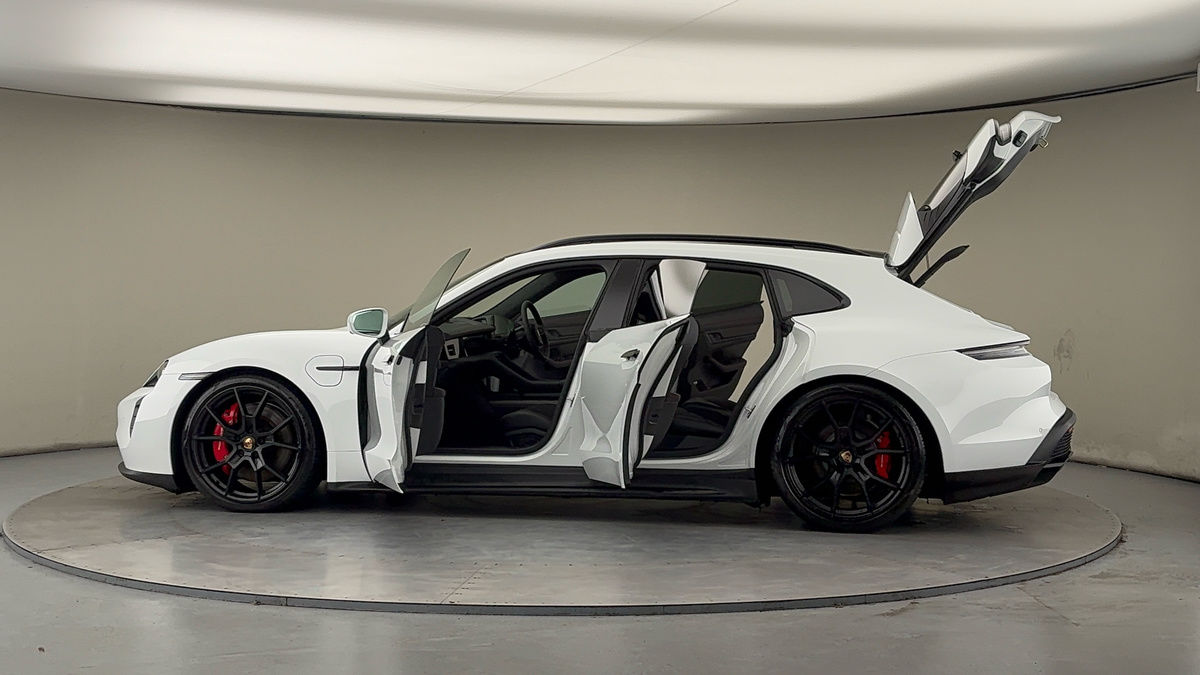 More views of Porsche Taycan