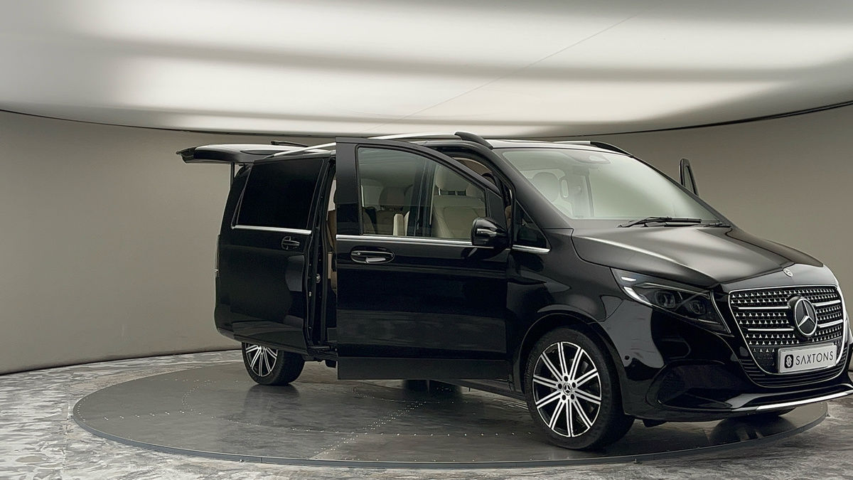More views of Mercedes-Benz V Class