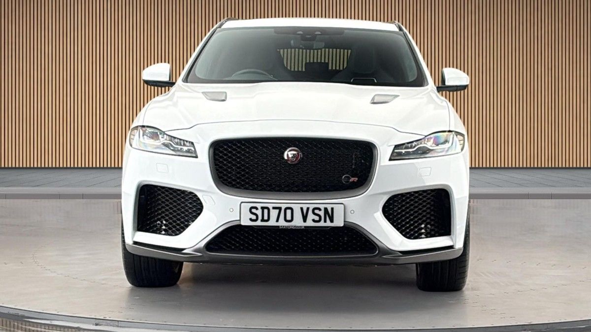 Jaguar F-PACE Image 6