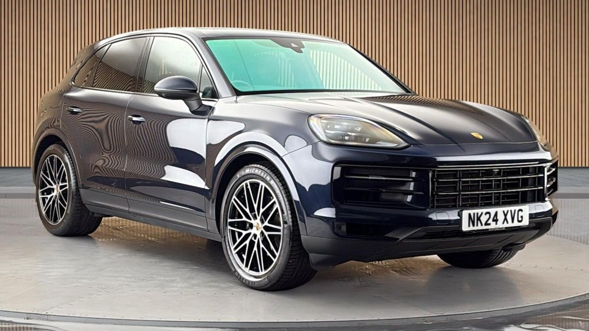 Porsche Cayenne Sticky Header Image