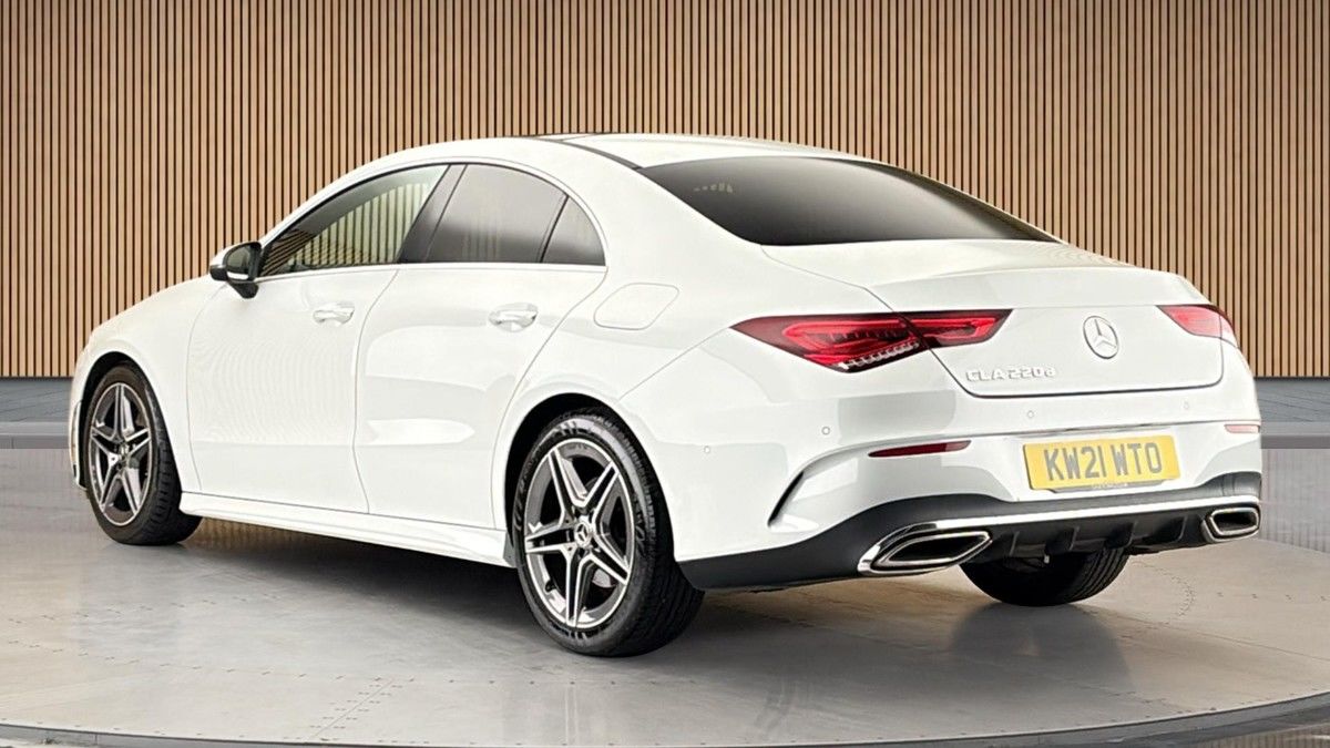 Mercedes-Benz CLA Image 2