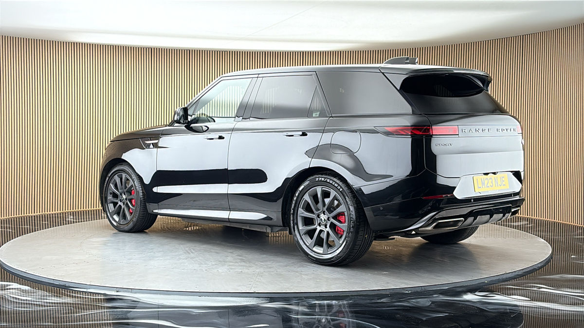 More views of Land Rover Range Rover Sport