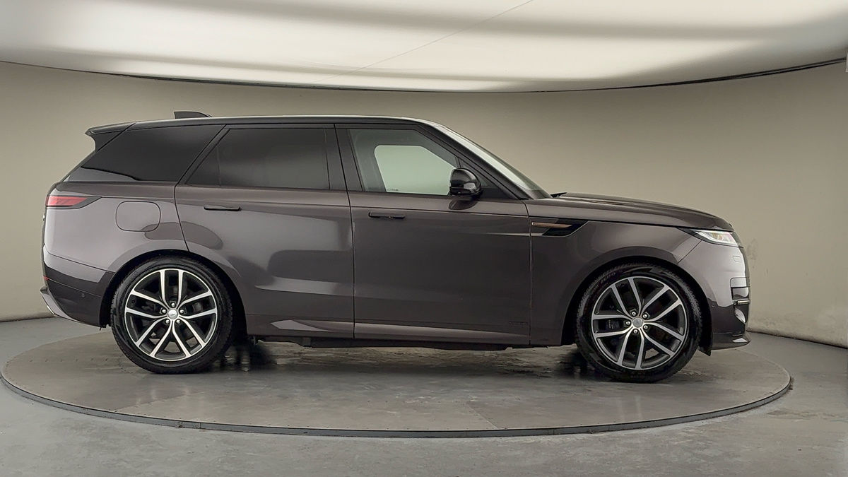 Land Rover Range Rover Sport Image 16