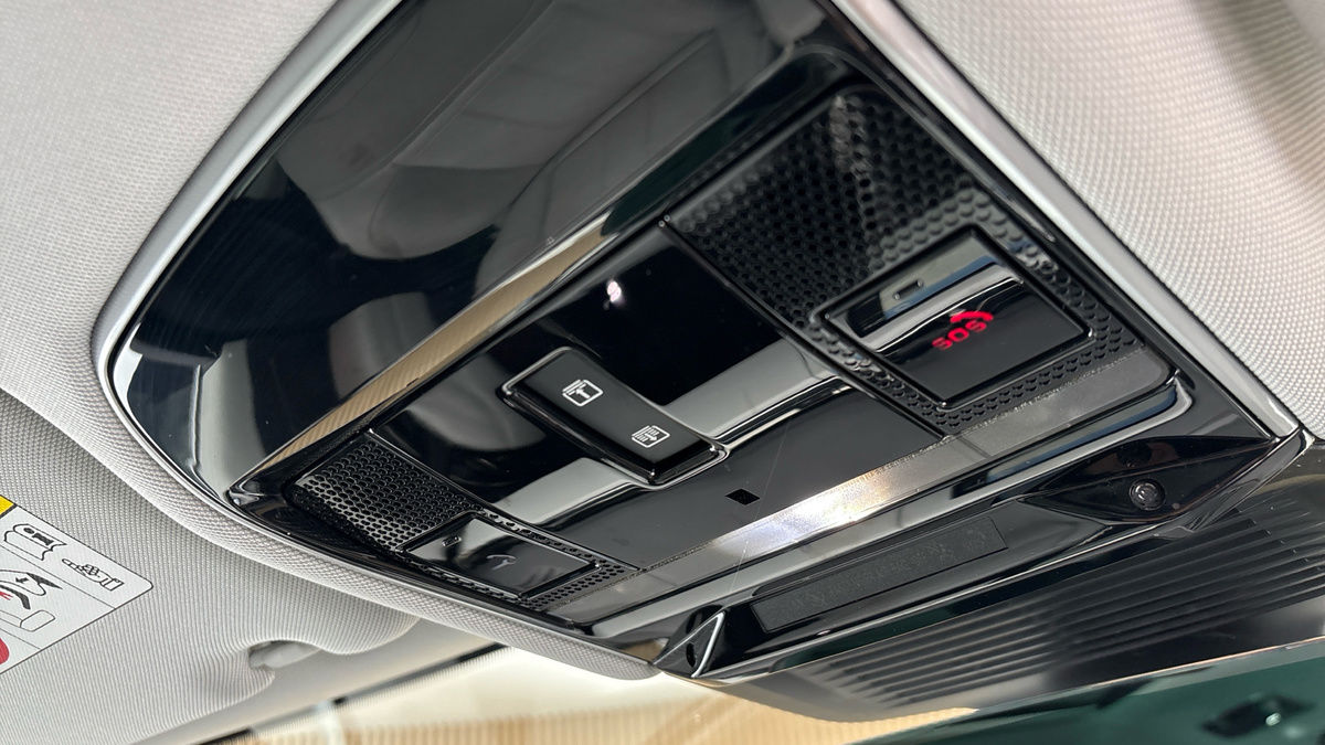 Land Rover Range Rover Sport Image 35