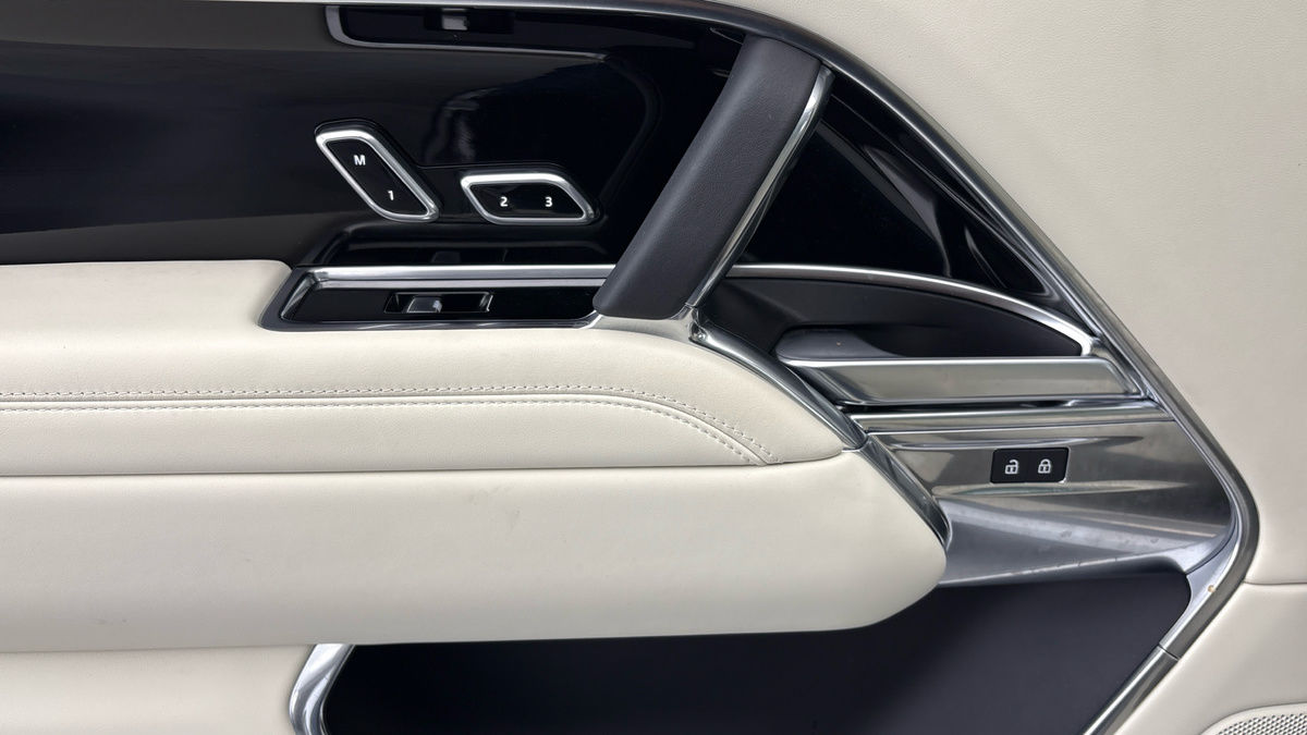 Land Rover Range Rover Image 19