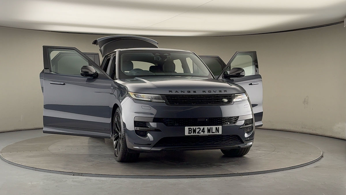 More views of Land Rover Range Rover Sport