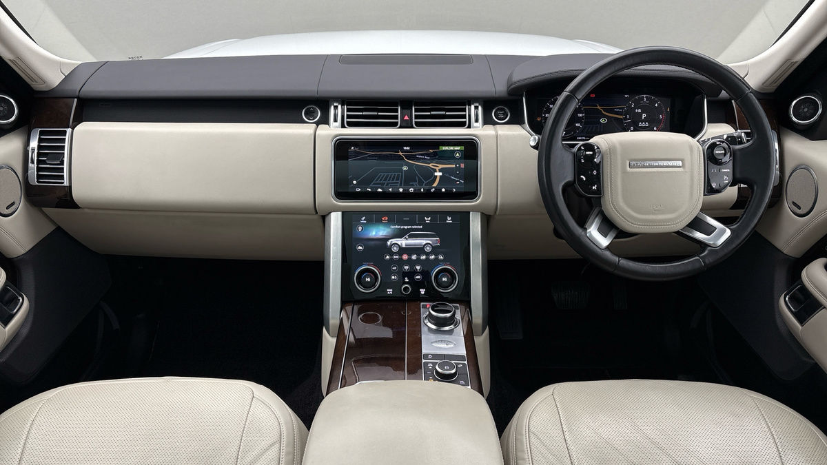 Land Rover Range Rover Image 12