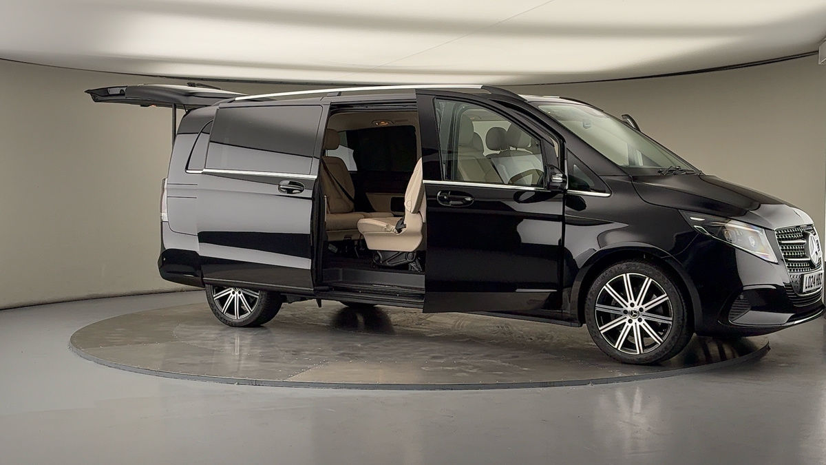 More views of Mercedes-Benz V Class