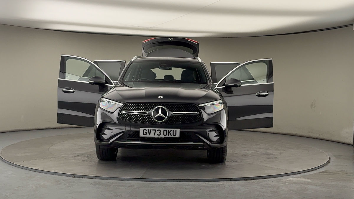 More views of Mercedes-Benz GLC