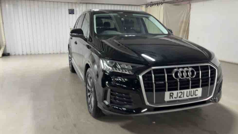 More views of Audi Q7