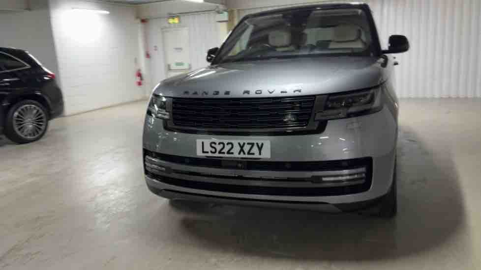 More views of Land Rover Range Rover