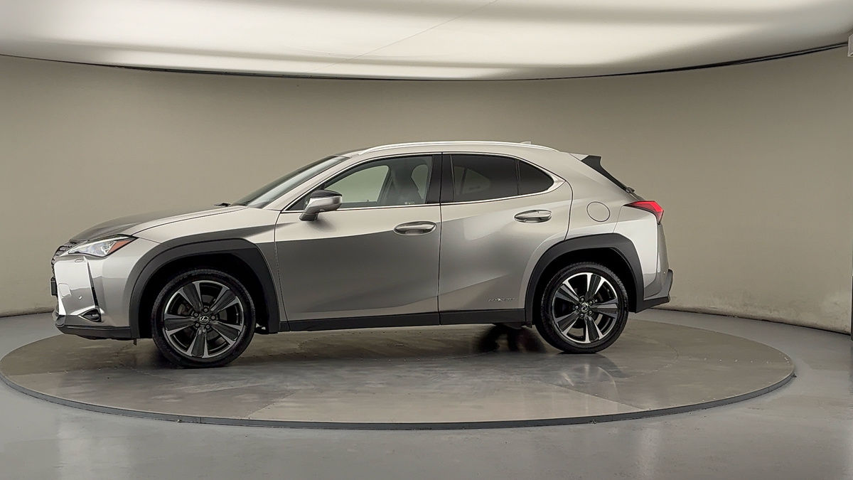 More views of Lexus UX