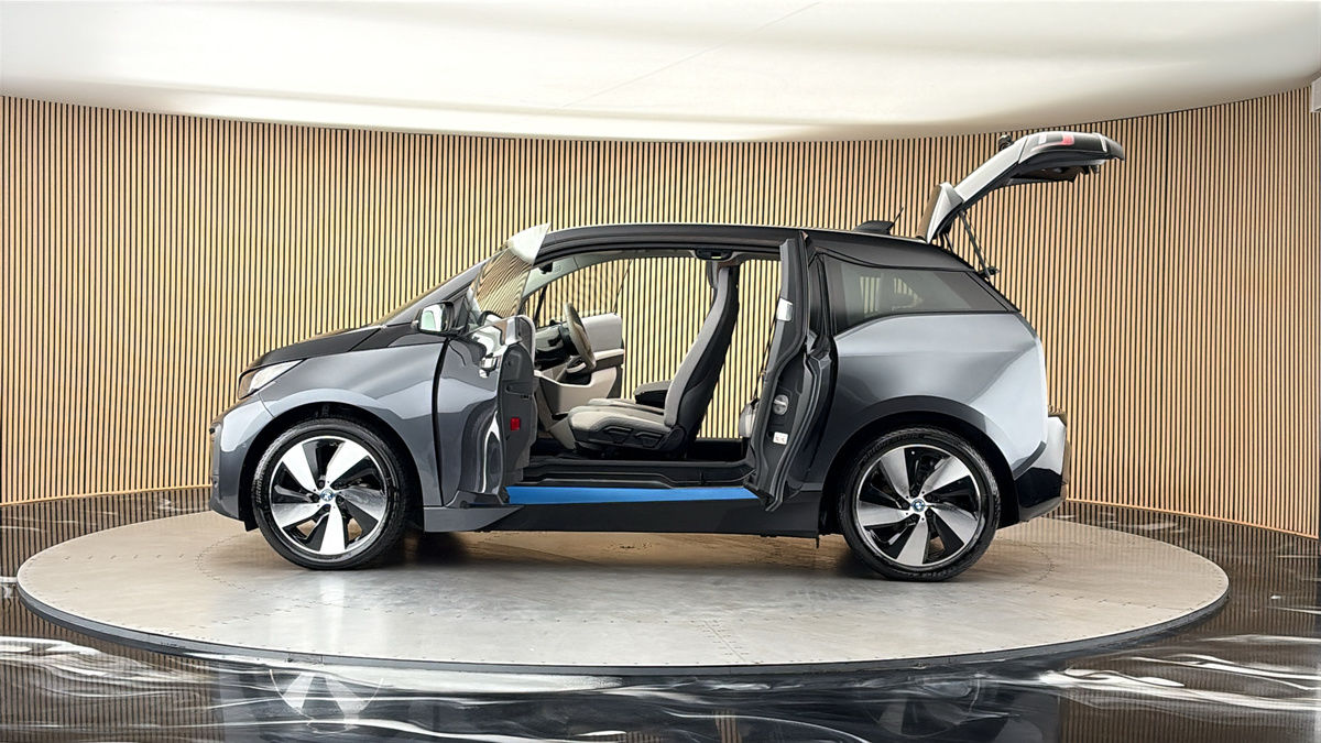 More views of BMW i3