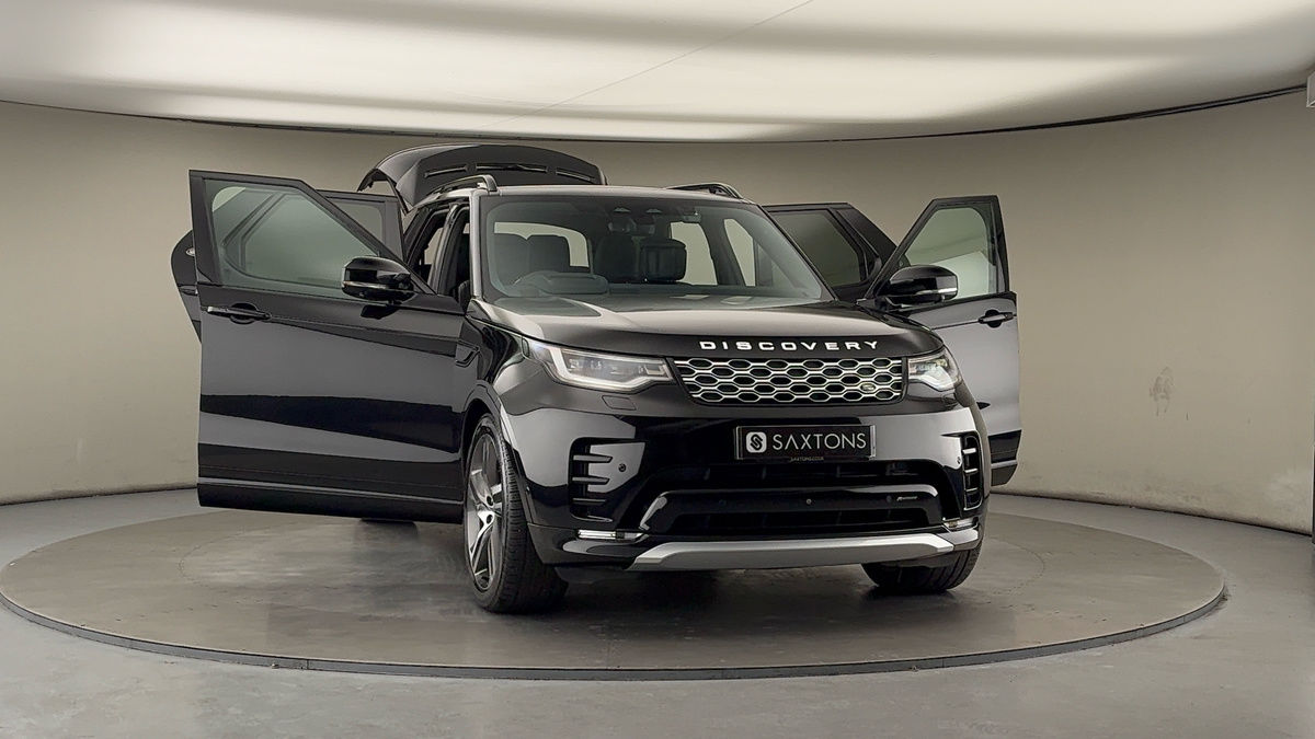 More views of Land Rover Discovery