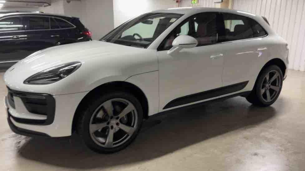 More views of Porsche Macan