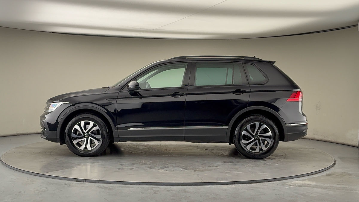 Volkswagen Tiguan Image 15