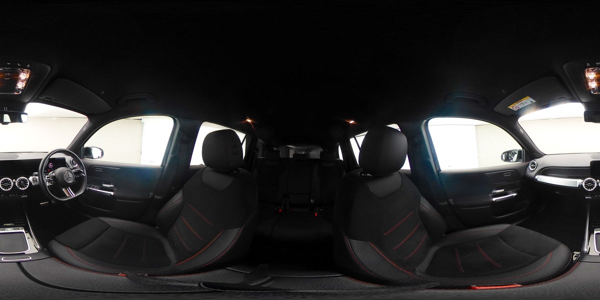 More views of Mercedes-Benz GLB