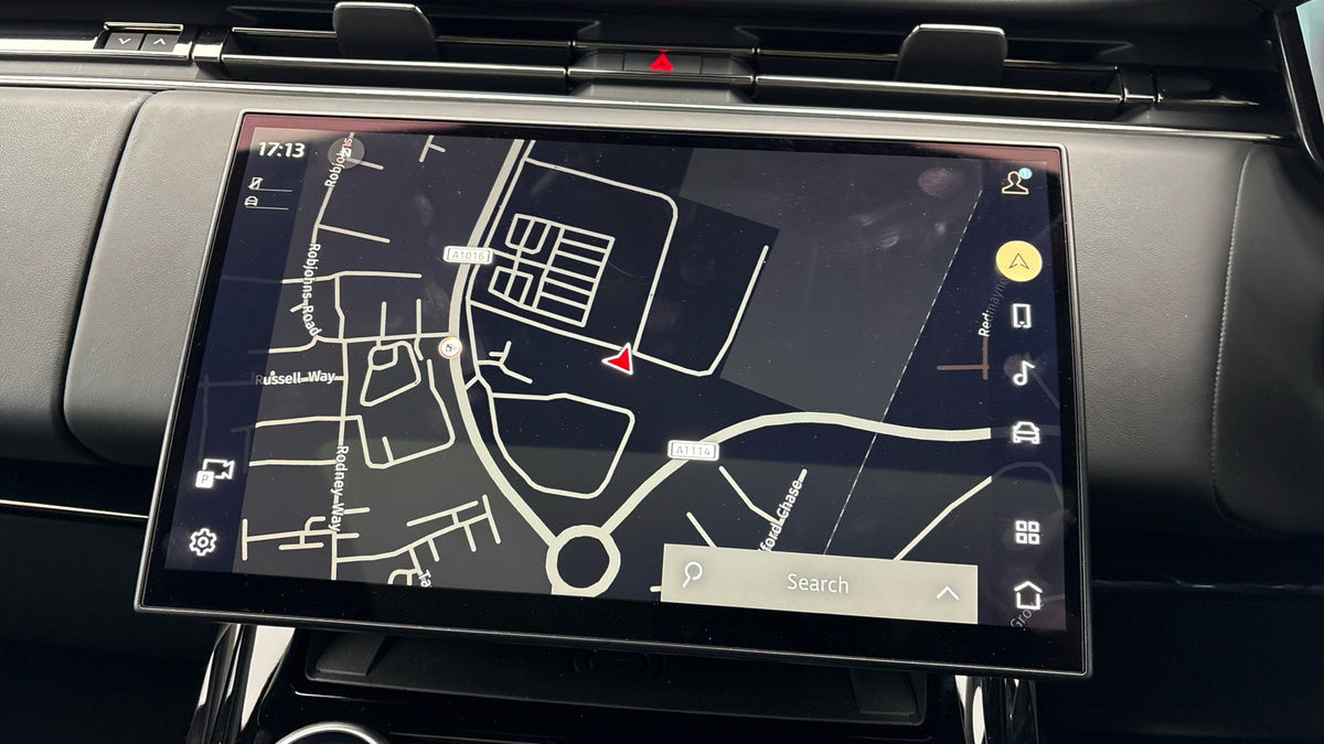 Land Rover Range Rover Sport Image 17